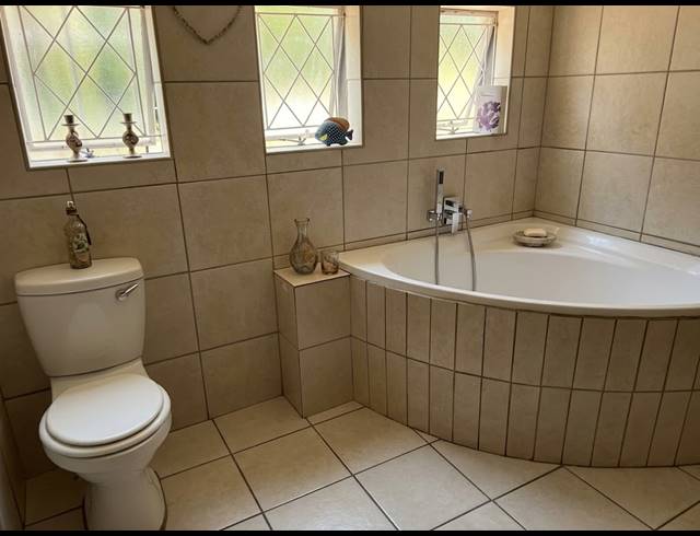 3 BEDROOM HOUSE FOR SALE IN VANDERBIJLPARK SW 1